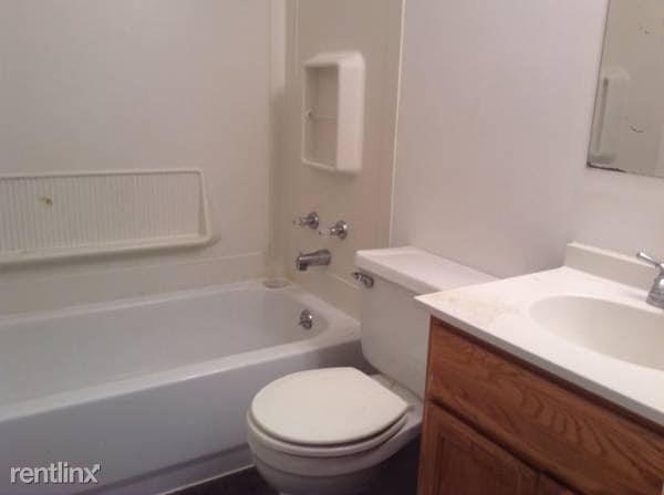 Primary Photo - 3315 Brown St