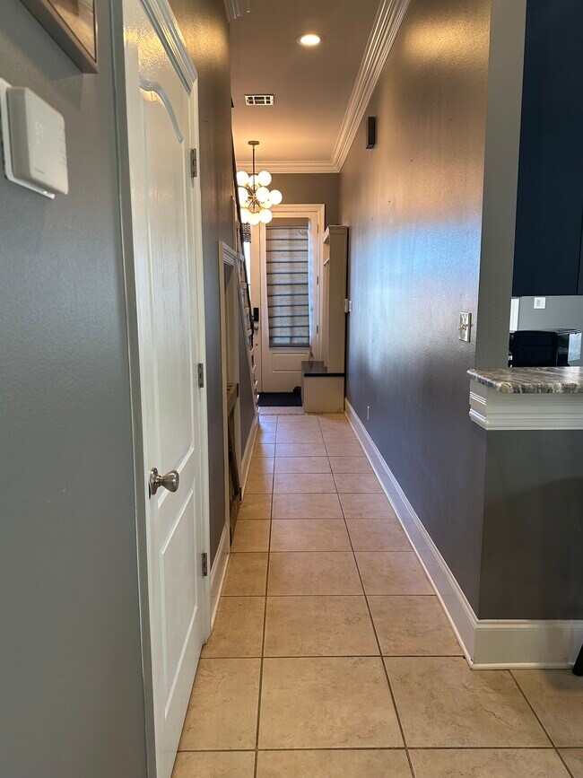 Foto del edificio - 814 Pasadena Ave