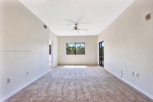 Building Photo - 2809 Amalei Dr