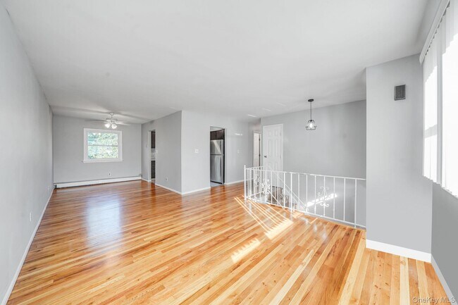 Foto del edificio - 7 Homecrest Ave