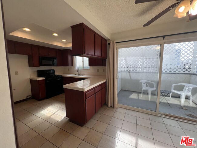 Foto del edificio - 1328 9th St