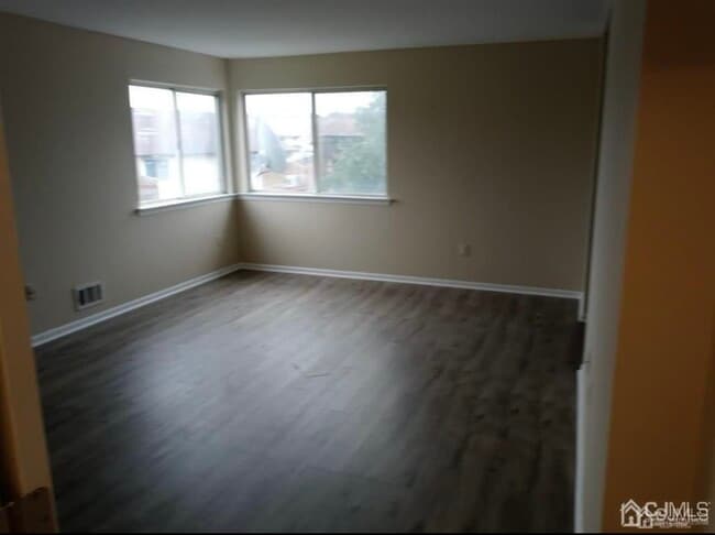 Building Photo - 1207 Jesse Way