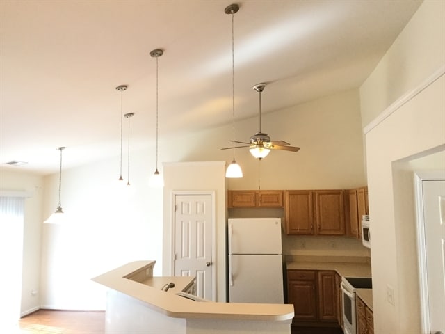 Building Photo - 10437 Samuels Way Dr