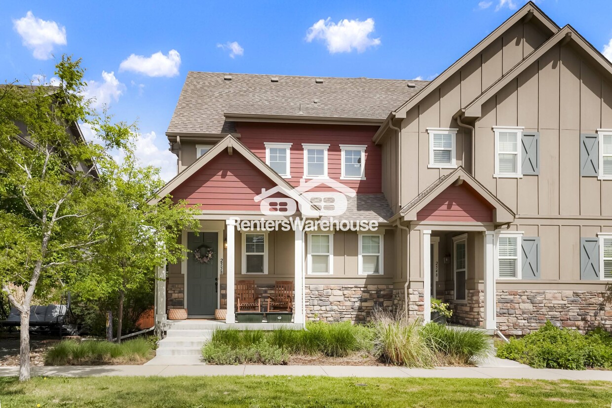 Foto principal - 2558 Joliet St