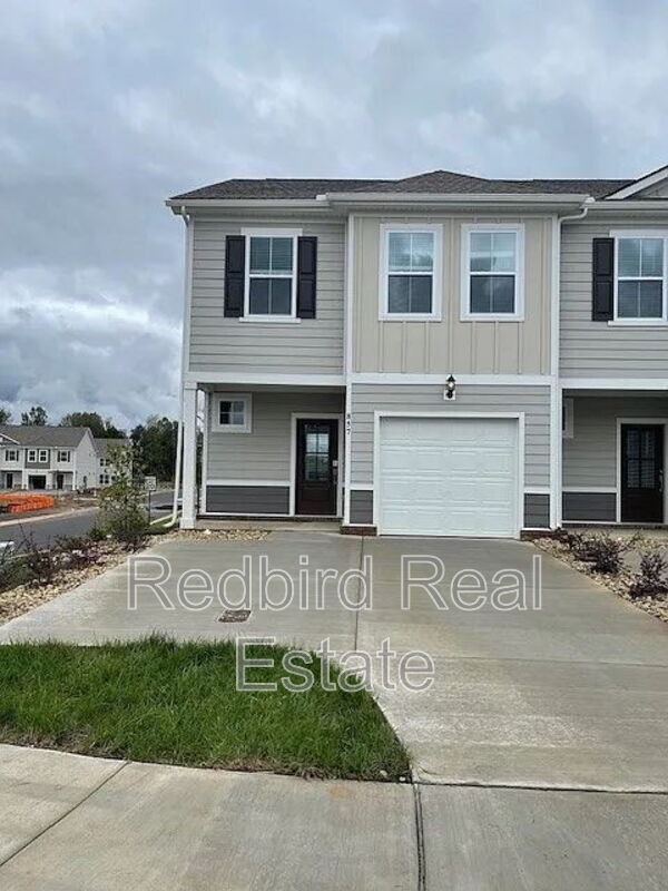 Foto principal - 857 Big Bend Ct