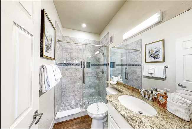Building Photo - 4465 E Paradise Village Pky S