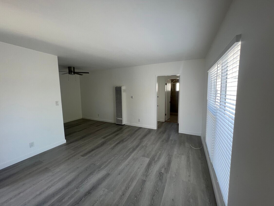 940 S Venice Blvd, Los Angeles, CA 90291 940 S Venice Blvd Los