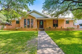 Building Photo - 6406 Malcolm Dr