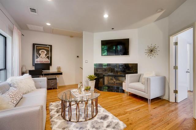 Foto del edificio - 5803 Ross Ave