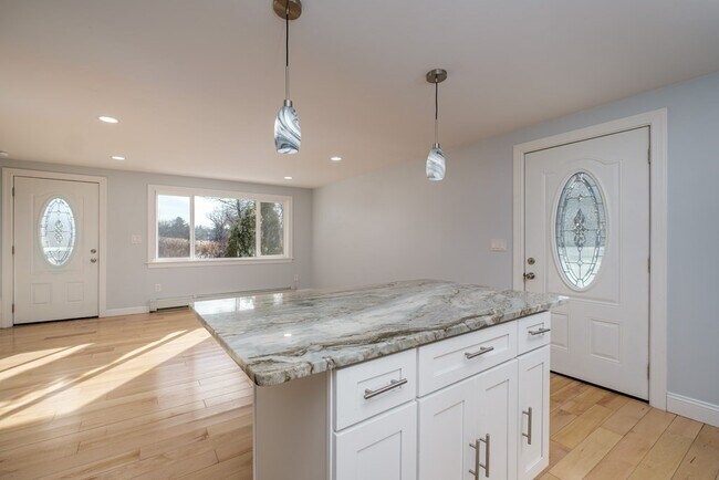 Building Photo - 20 3rd Rd
