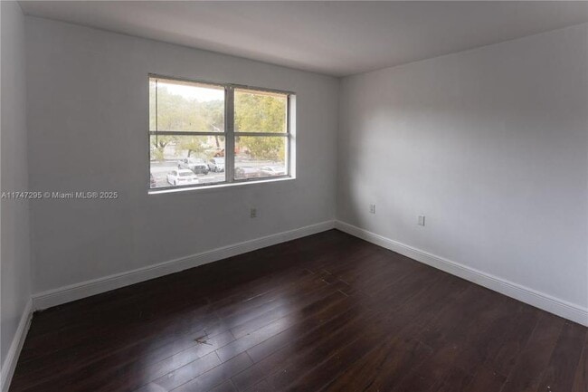 Building Photo - 2 bedroom in Miramar FL 33025