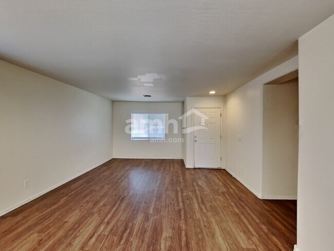Foto del edificio - 11535 W Duran Avenue