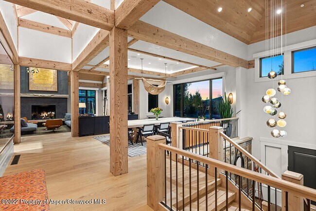 Foto del edificio - 934 S Mill St