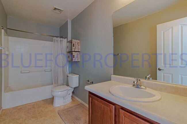 Foto del edificio - 2787 W Greenstreak Dr