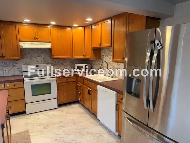 Foto del edificio - 607 106th Pl SW
