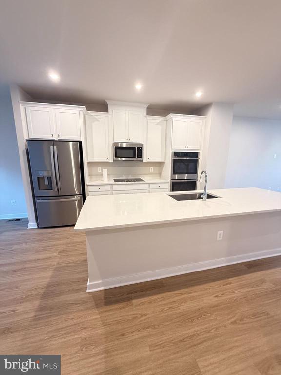 Foto del edificio - 2108 Acadia Rd