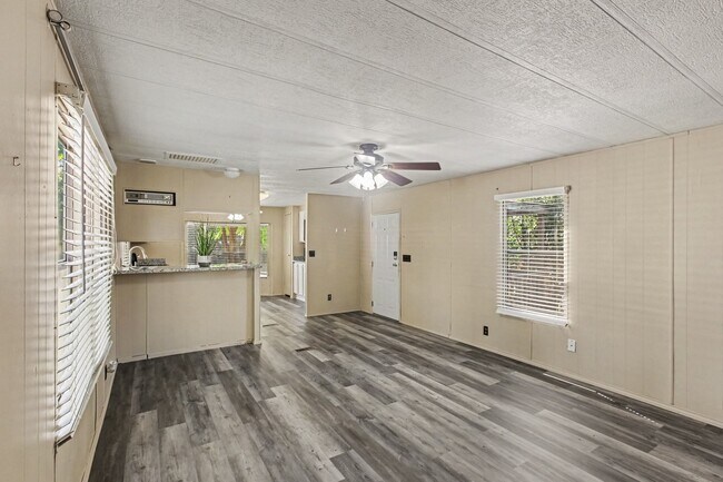 Foto del edificio - 14351 W Ravine Run