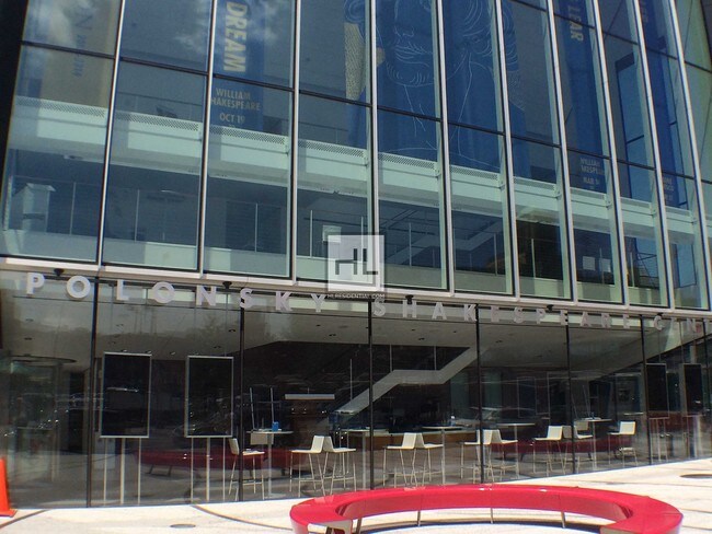 Foto del edificio - 300 Ashland Pl