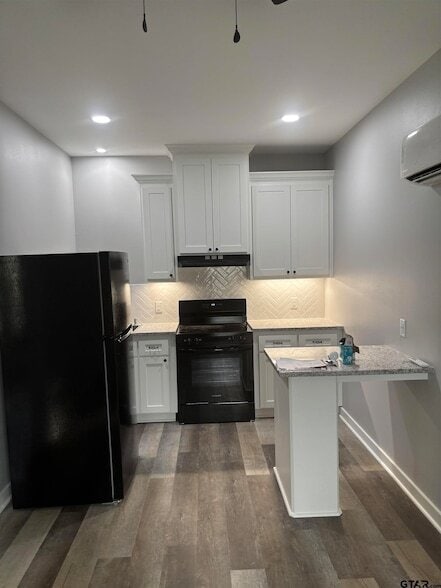 Building Photo - 11571 19th Ave