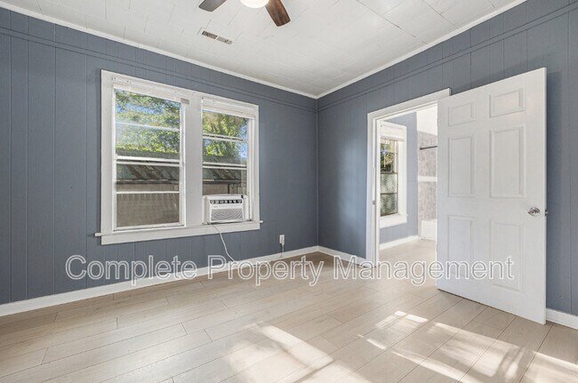 Building Photo - 5906 5th St S