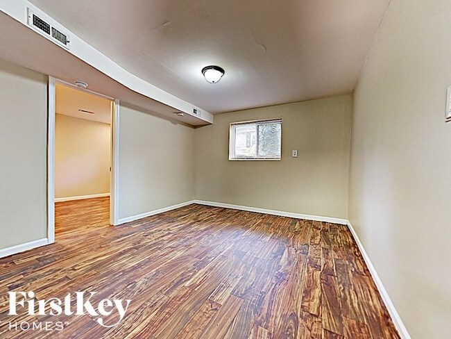 Foto del edificio - 30W230 Allister Ln