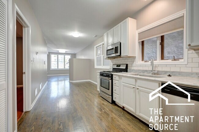 Foto del edificio - 1444 N Campbell Ave