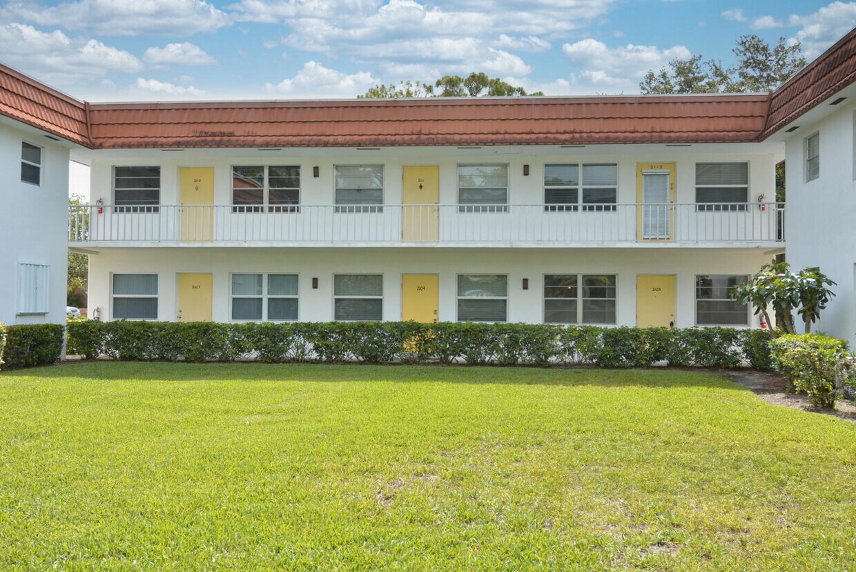Primary Photo - 1225 NW 21st St