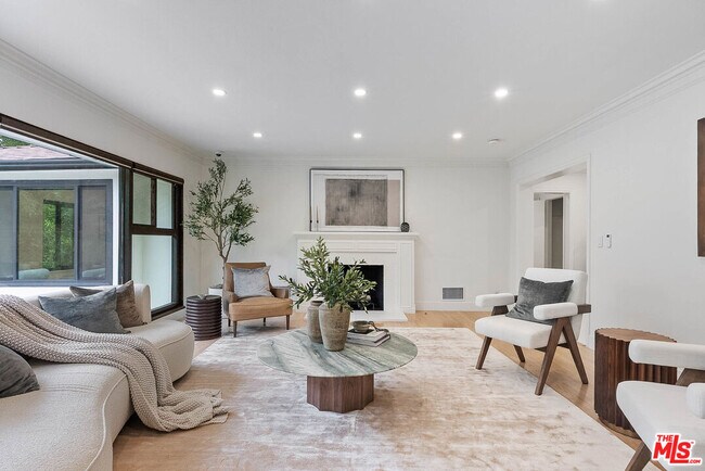 Foto del edificio - 11346 Thurston Pl