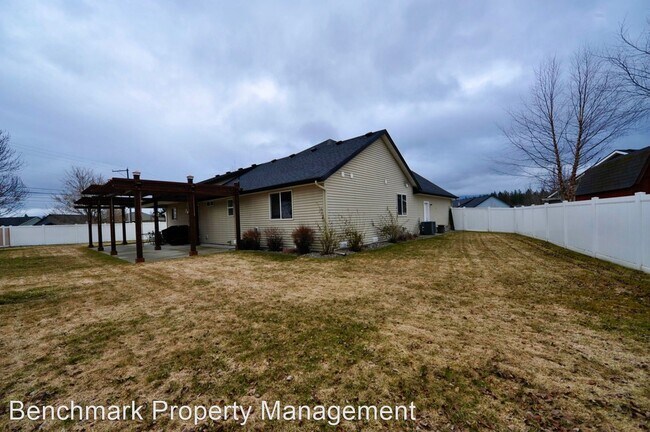 Foto del edificio - 4 br, 2 bath House - 10357 N Zenith Street