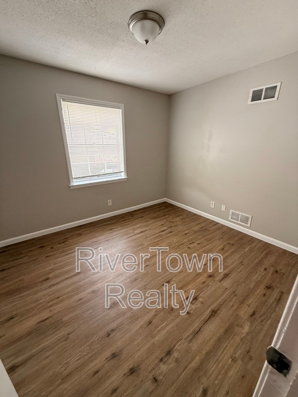 Photo - 3113 Wickham Dr House