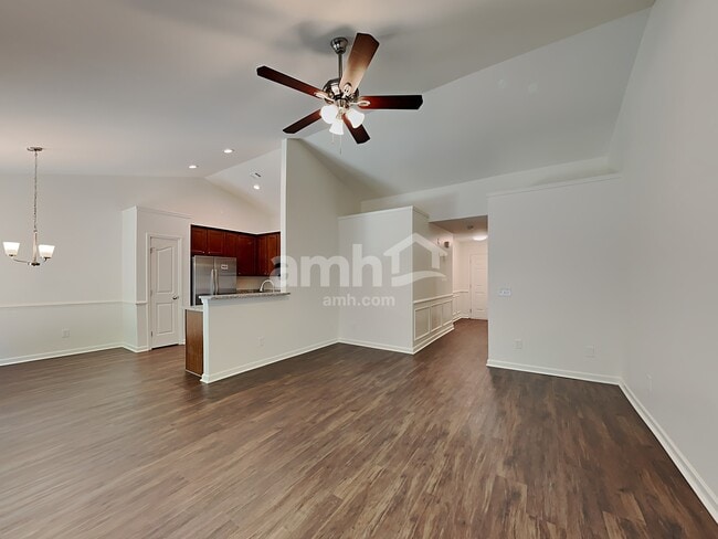 Building Photo - 248 Applehill Way