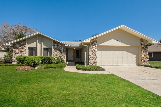 Building Photo - 312 Dublin Dr