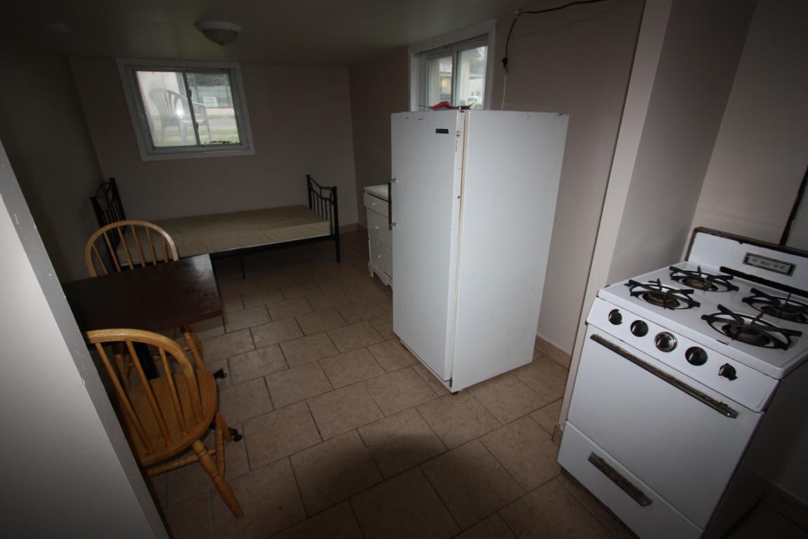 Photo du bâtiment - 104 Vidal St S