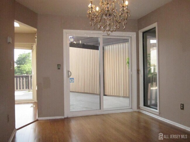 Foto del edificio - 202 Goldmine Ln