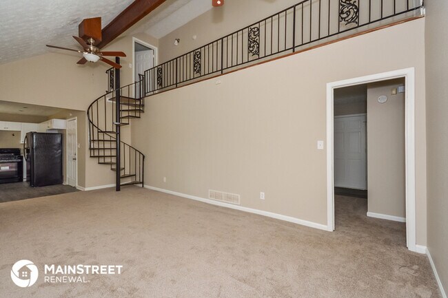 Building Photo - 4007-4007 7 Hills Trail