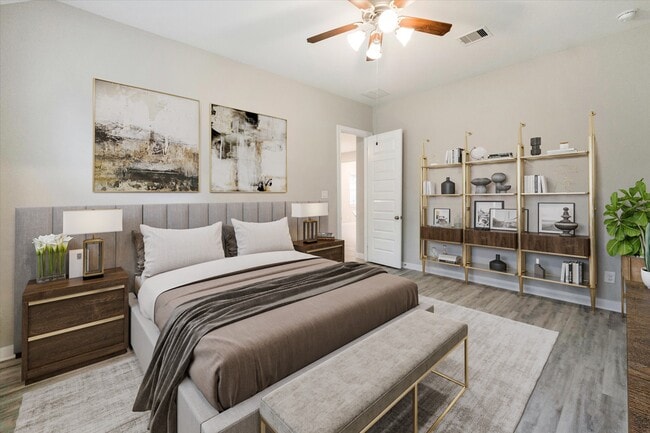 Foto del edificio - 8102 Sutton Crest Dr