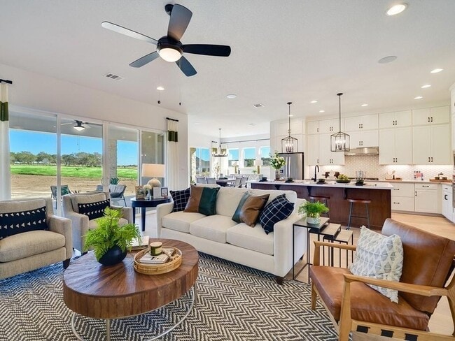 Building Photo - 175 Call Dr