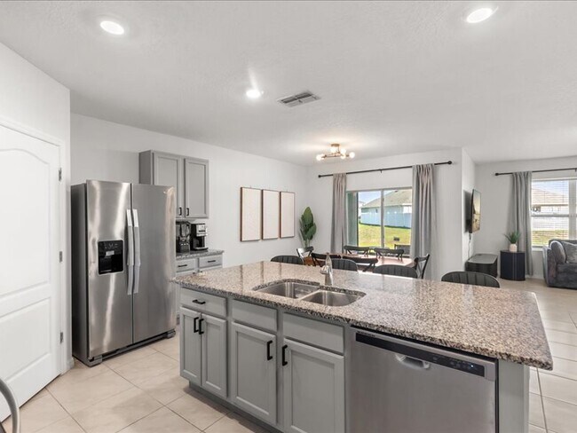 Foto del edificio - 2796 Grandbury Grove Rd