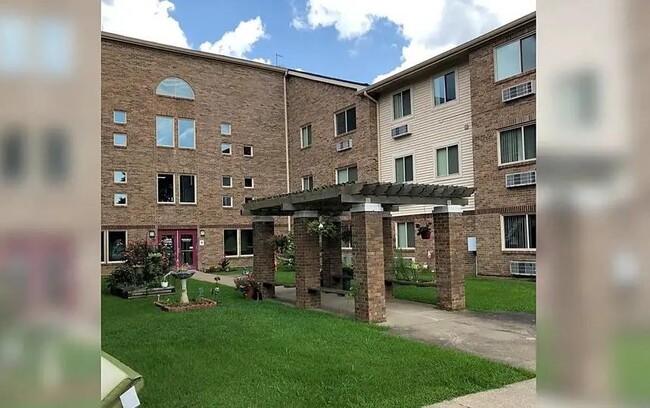 Foto del edificio - 785 Regina Ln NW
