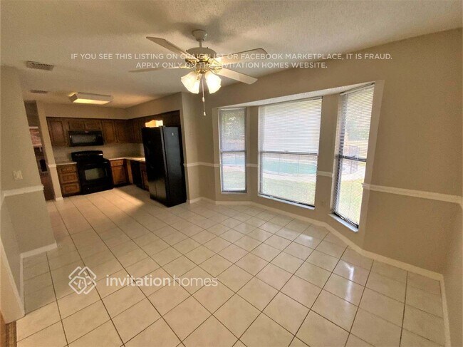 Foto del edificio - 920 Ridgeway Ct