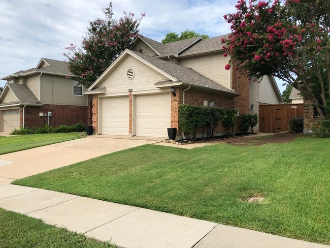 Front House - 950 Sylvan Creek Dr
