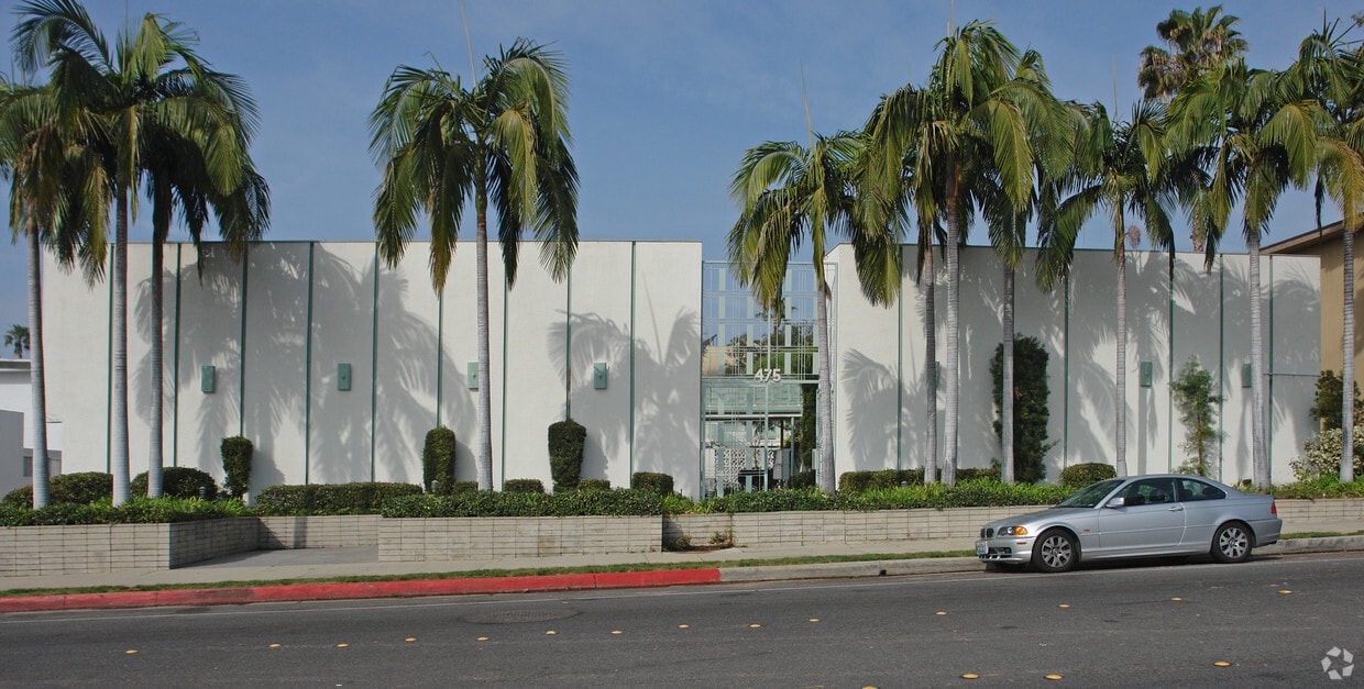 Building Photo - 475 Los Robles Ave