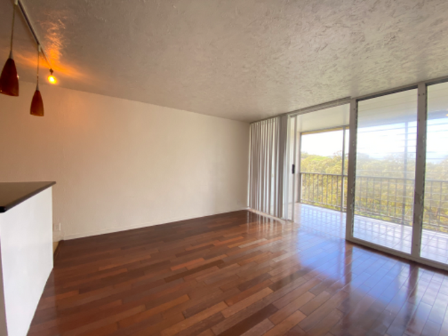 Building Photo - 95-269-269 Waikalani Dr