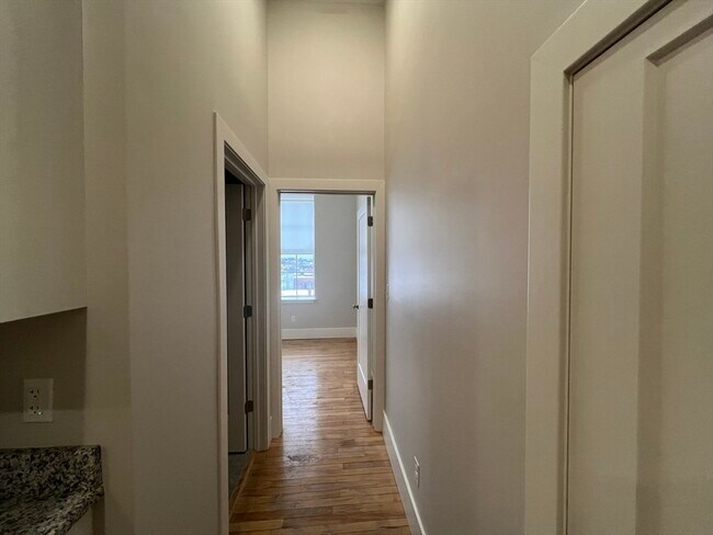 Building Photo - 34 St Joseph St