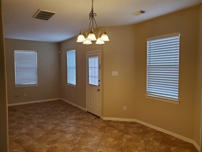 Building Photo - 3207 Sapphire Star Dr