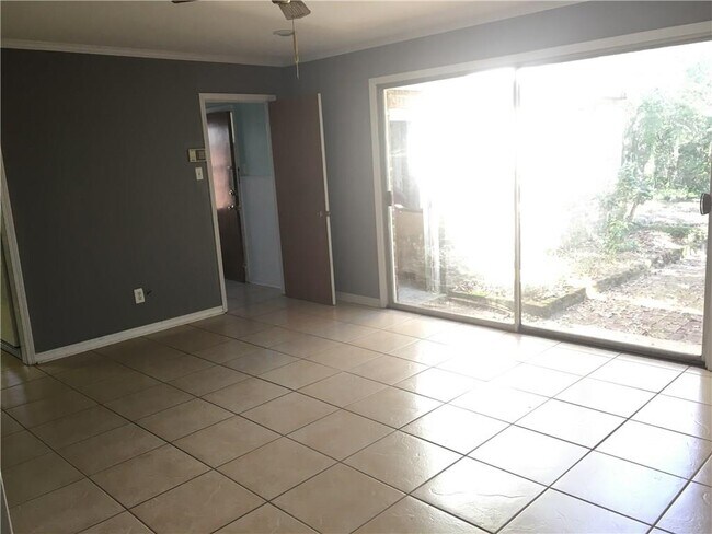 Foto del edificio - 5510 Gaillard Dr