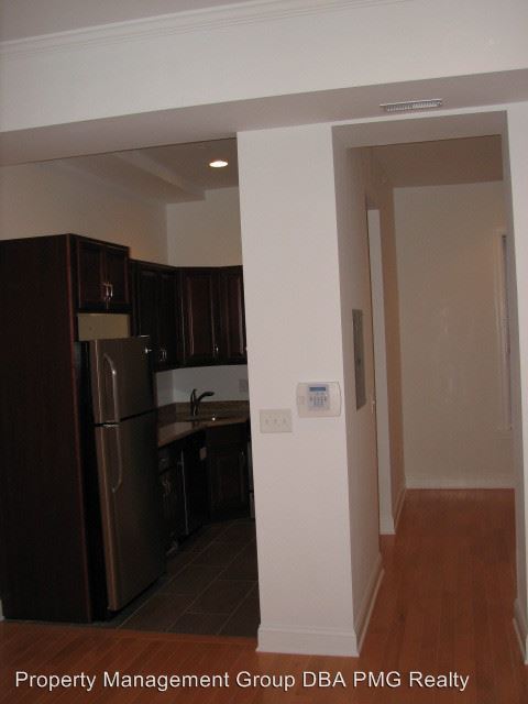 Building Photo - 1621 Green St