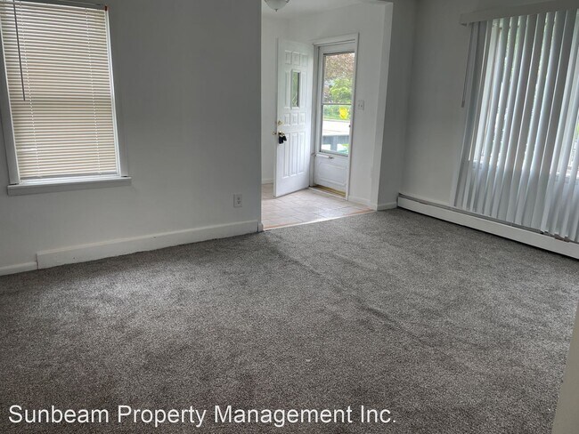 Building Photo - 3 br, 2 bath House - 23076 Melrose Ave