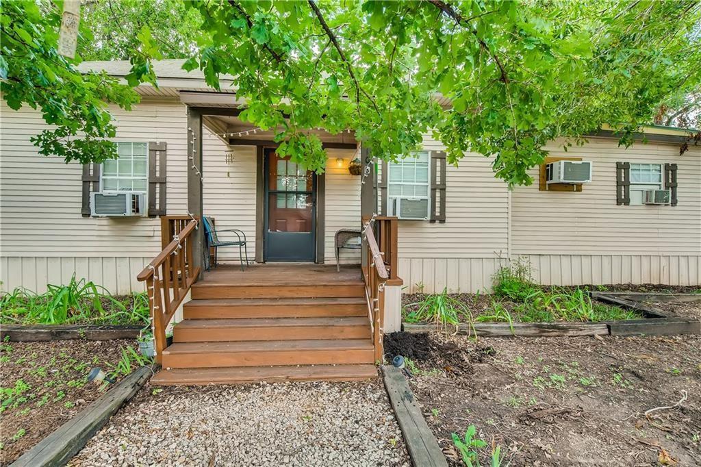 Primary Photo - 308 E Davilla St