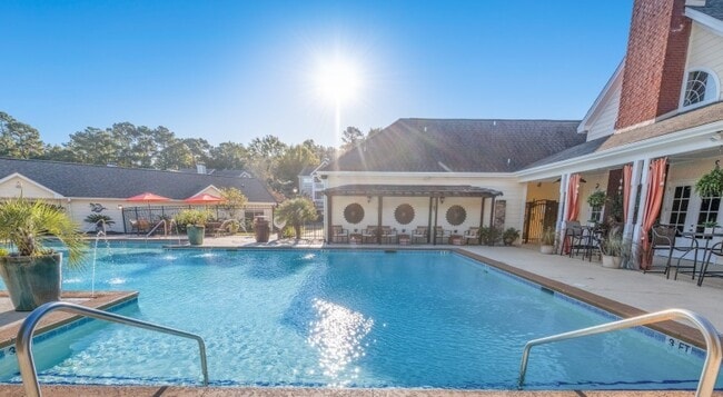 Building Photo - Palmetto Pointe Apartment Homes